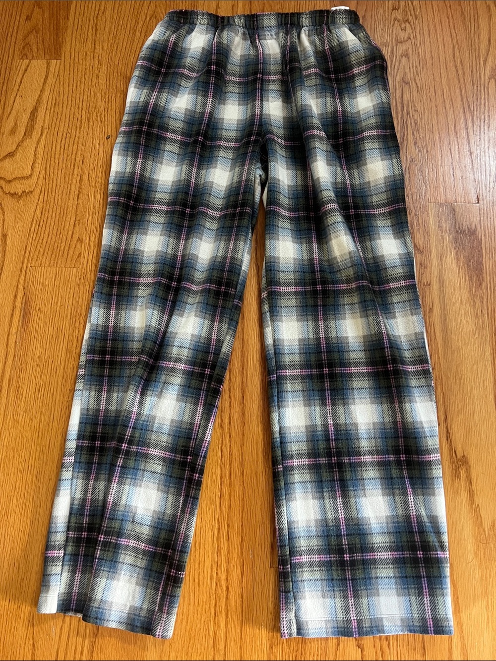 SKIMS Plaid Fleece holiday lounge pants with pockets super soft and cozy Medium